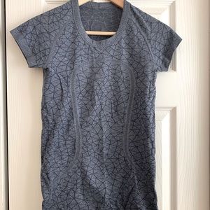 Lululemon Swiftly Tech Short Sleeve Blue